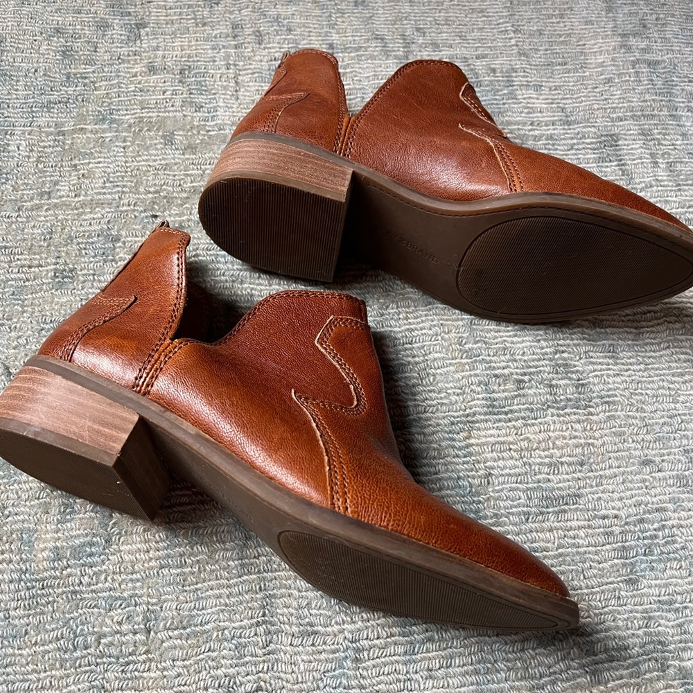 Lucky Brand Leather Ankle Boots, 7 - Picture 3 of 9